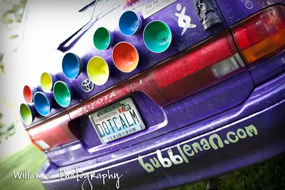 The purple bubble van with rainbow tubes